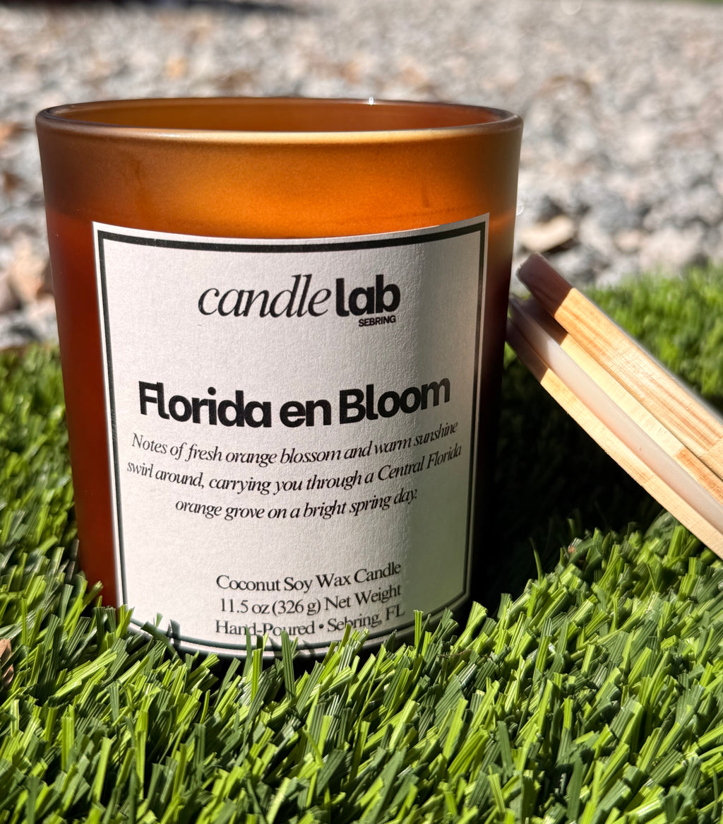 Florida en Bloom - Wooden Wick - 100% Coconut Soy Wax Candle - 11.5 oz
